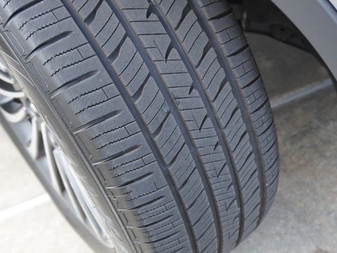 Used 2021 Lincoln Aviator Reserve w/ Equipment Group 201A image 13