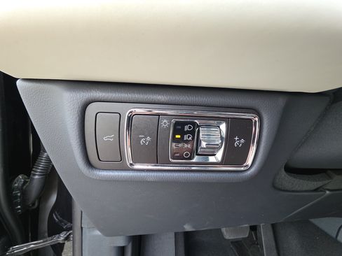 Used 2026 Lincoln Aviator Black Label w/ Jet Appearance Package AWD/4WD image 28