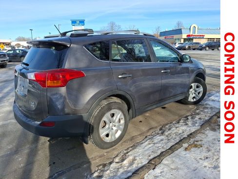 Used 2014 Toyota RAV4 LE image 4