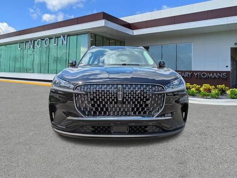 New 2026 Lincoln Aviator AWD image 9