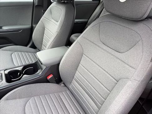 New 2025 Kia K4 EX image 11