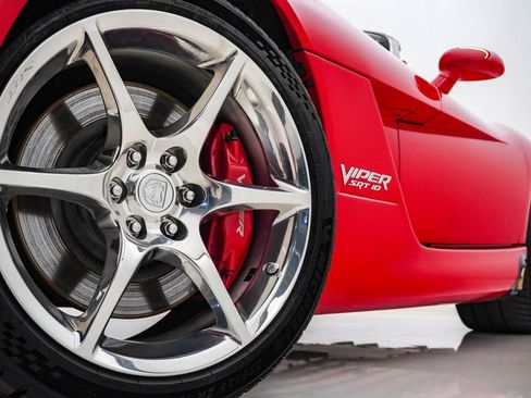 Used 2009 Dodge Viper SRT-10 w/ Protection Group RWD image 5