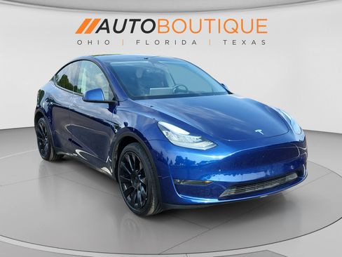 Used 2023 Tesla Model Y Long Range AWD/4WD image 7
