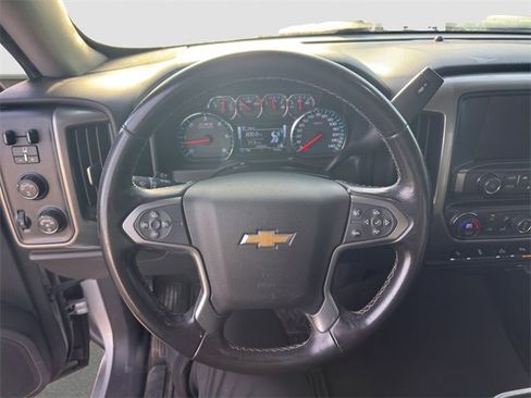 Used 2018 Chevrolet Silverado 1500 LT w/ All Star Edition image 10