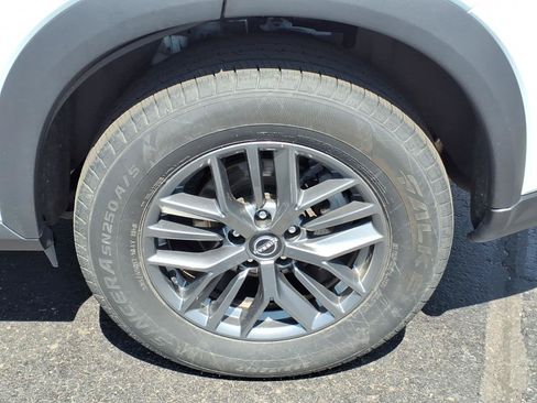 Used 2023 Nissan Rogue S AWD/4WD image 21