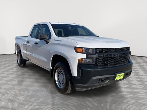 Used 2022 Chevrolet Silverado 1500 W/T w/ Trailering Package image 1