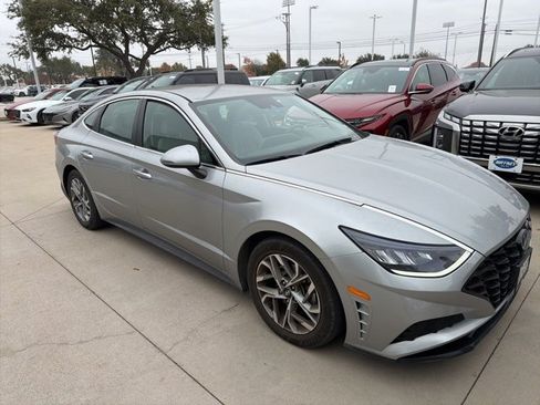 Used 2020 Hyundai Sonata SEL w/ Convenience Package image 2