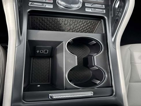 New 2026 Lincoln Nautilus Premier w/ Equipment Group 102A image 20