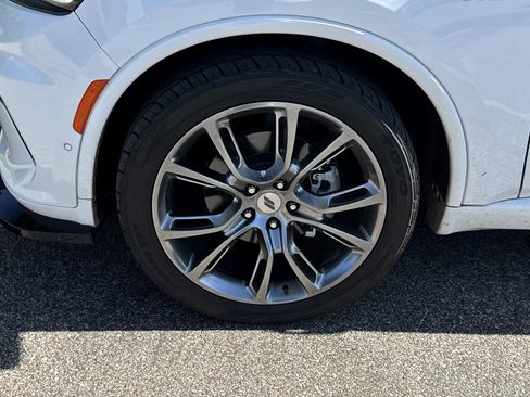Used 2024 Dodge Durango R/T RWD image 9