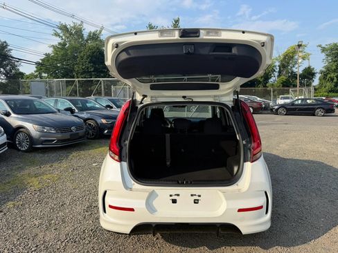 Used 2021 Kia Soul GT-Line FWD image 29