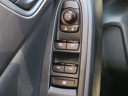 Used 2025 Subaru Impreza 2.0i image 16