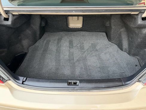 Used 2001 Toyota Avalon XL image 25