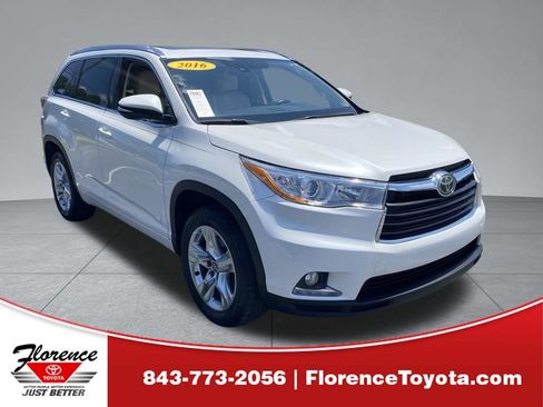 Used 2016 Toyota Highlander Limited Platinum FWD image 1