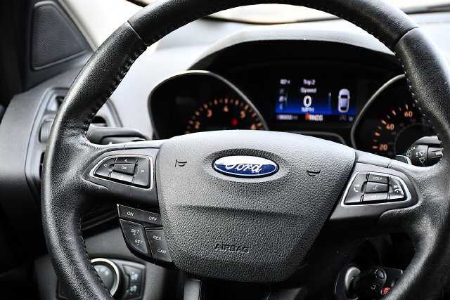 Used 2017 Ford Escape SE w/ SE Sport Appearance Package FWD image 20