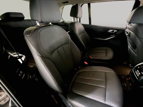 Used 2021 BMW X7 xDrive40i w/ Premium Package AWD/4WD image 19