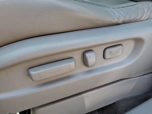 Used 2014 Honda Odyssey Touring image 18