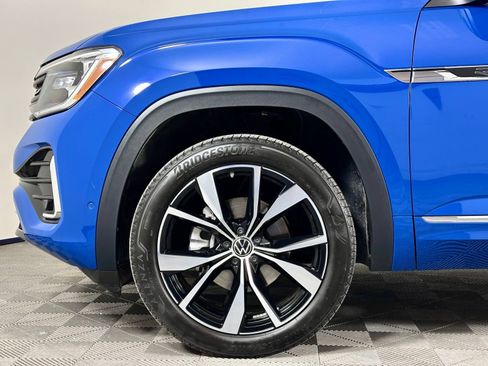 Used 2025 Volkswagen Atlas SEL Premium R-Line AWD/4WD image 11