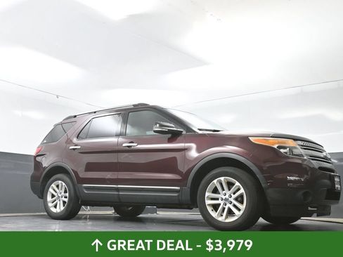 Used 2011 Ford Explorer XLT w/ 202A Rapid Spec Order Code AWD/4WD image 50
