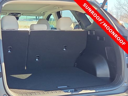 Used 2025 Hyundai Tucson Limited image 9