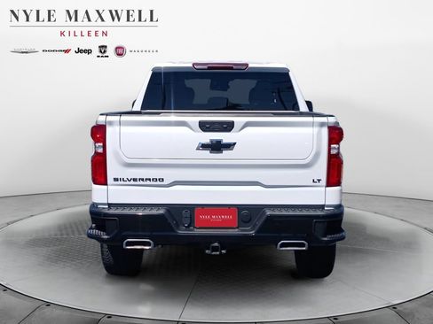 Used 2025 Chevrolet Silverado 1500 LT Trail Boss w/ Protection Package AWD/4WD image 15