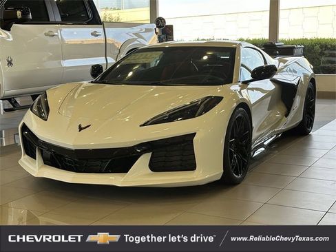 New 2025 Chevrolet Corvette Z06 image 8