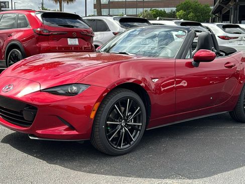New 2026 MAZDA MX-5 Miata Grand Touring RWD image 4