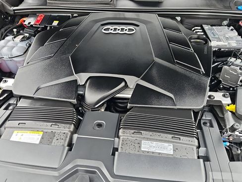 Certified 2025 Audi Q8 Premium Plus w/ Premium Plus Package image 28