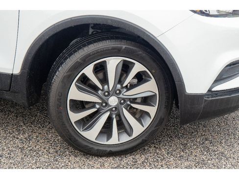 Used 2022 Buick Encore Preferred w/ Safety Package AWD/4WD image 28