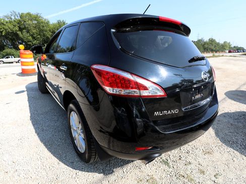 Used 2013 Nissan Murano S image 8