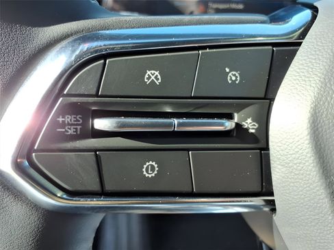 New 2026 Chevrolet Traverse LT w/ Driver Confidence Package image 20