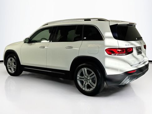 Certified 2022 Mercedes-Benz GLB 250 4MATIC image 7