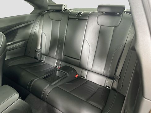 Used 2025 BMW 230i Coupe w/ M Sport Package image 24