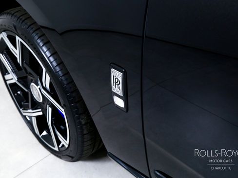 Used 2026 Rolls-Royce Cullinan AWD/4WD image 43