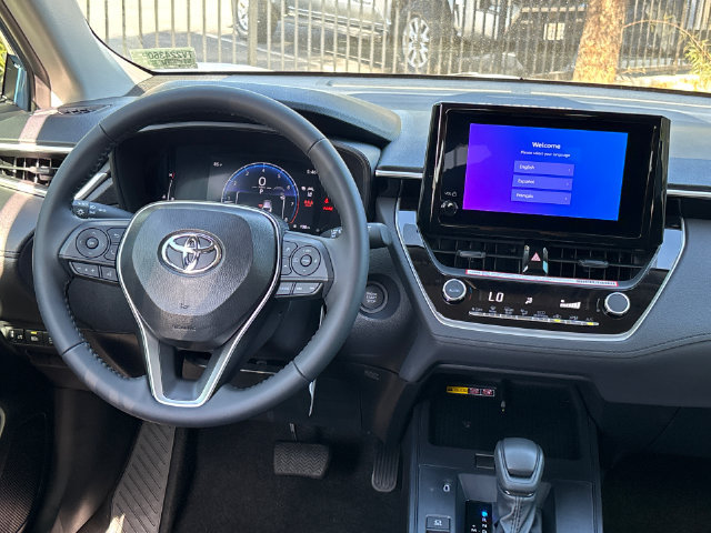 Certified 2026 Toyota Corolla Cross LE FWD image 20
