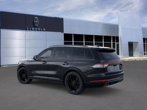 New 2026 Lincoln Aviator Reserve w/ Luxury Package image 4