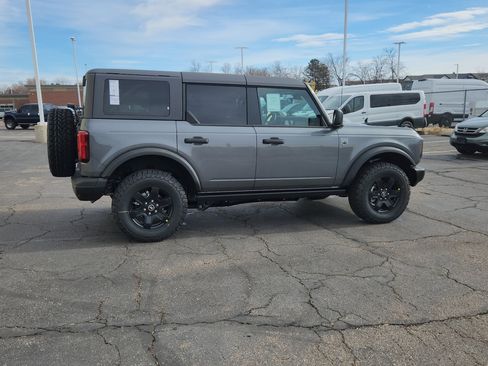 New 2025 Ford Bronco Big Bend w/ Black Diamond Package image 14