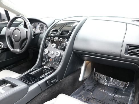 Used 2016 Aston Martin V8 Vantage S RWD image 58