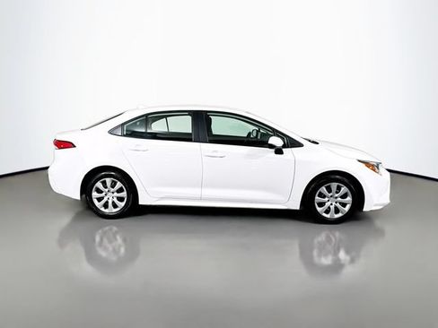 Used 2024 Toyota Corolla LE FWD image 9