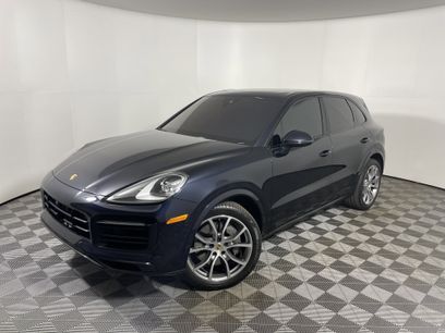Used 2023 Porsche Cayenne S Platinum