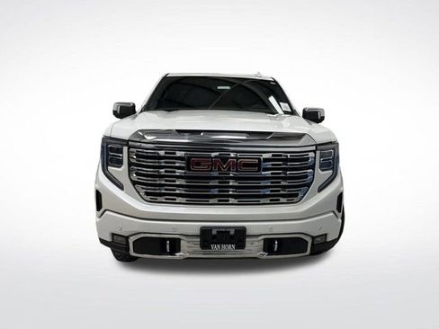 Used 2022 GMC Sierra 1500 Denali w/ Denali Reserve Package image 12
