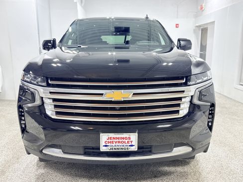 Used 2023 Chevrolet Tahoe High Country image 2