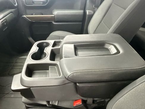 Used 2021 Chevrolet Silverado 1500 LT image 19