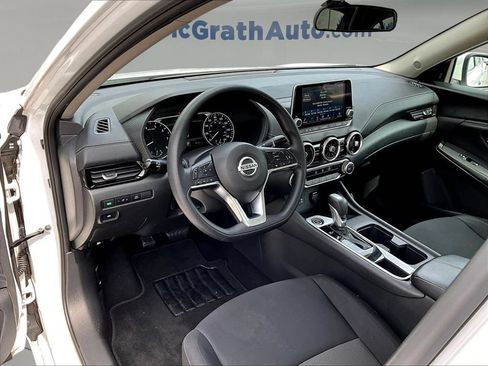 Used 2023 Nissan Sentra SV FWD image 18
