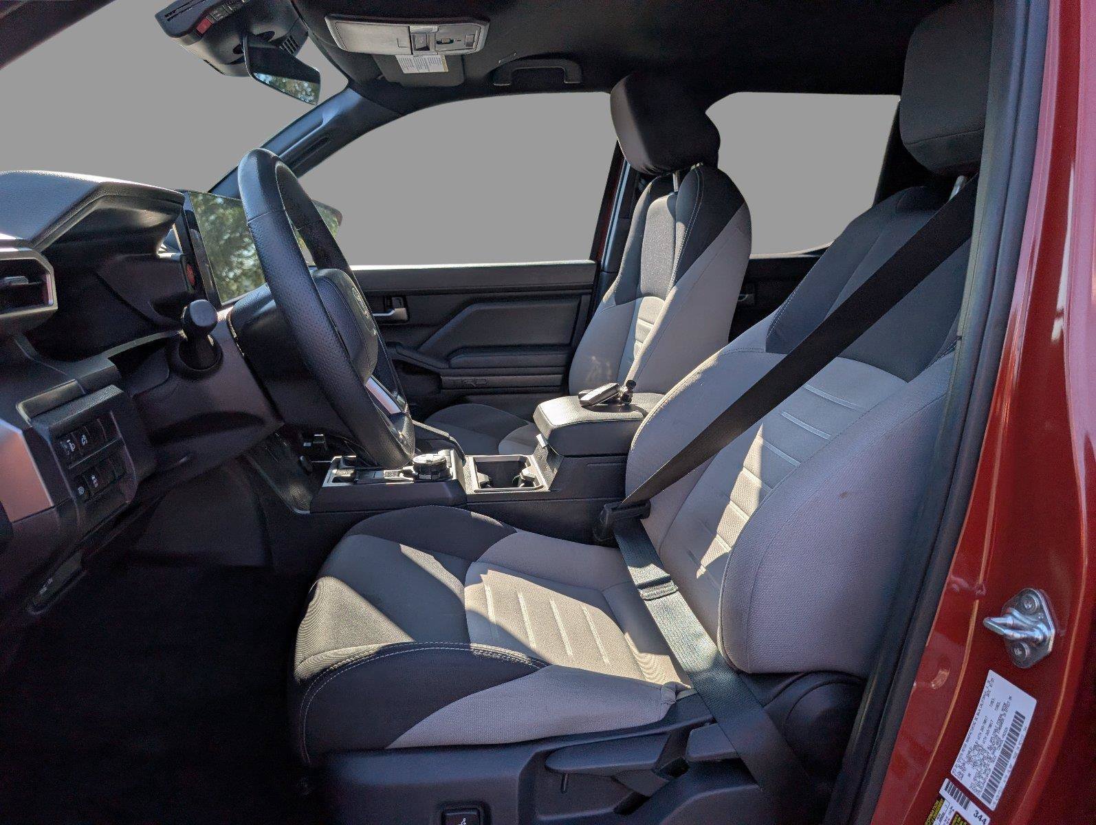 Used 2025 Toyota Tacoma TRD Off-Road AWD/4WD image 16