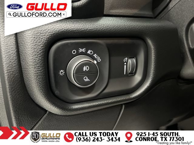 Used 2026 RAM 3500 Tradesman w/ Chrome Appearance Group A AWD/4WD image 19