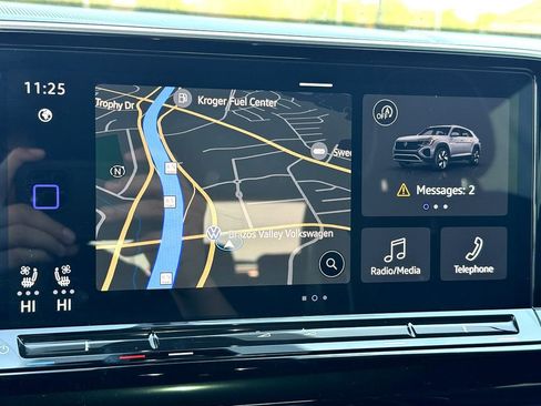 Used 2024 Volkswagen Atlas Cross Sport SEL Premium R-Line image 24