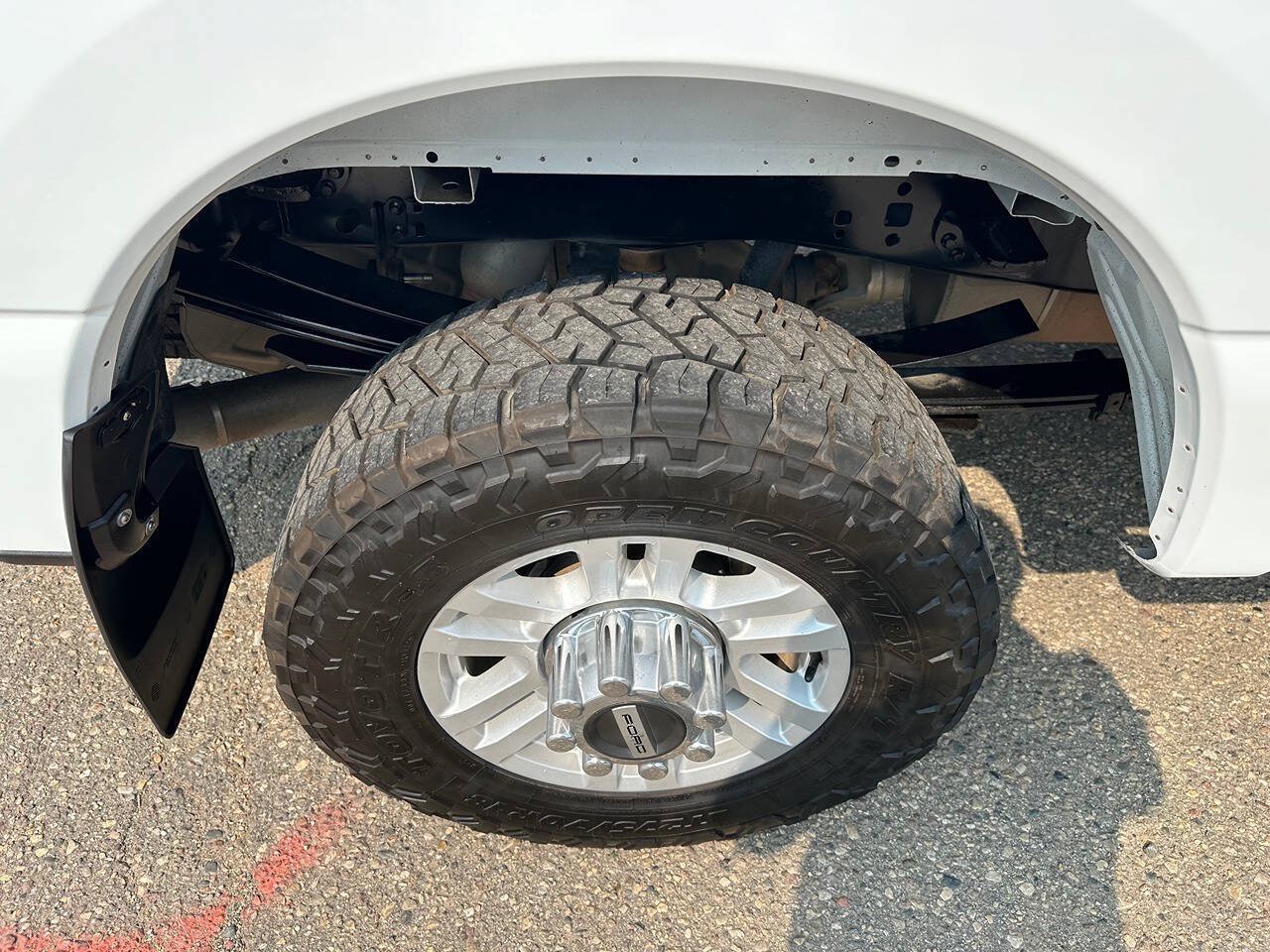 Used 2023 Ford F250 XLT w/ Snow Plow Prep Package AWD/4WD image 11