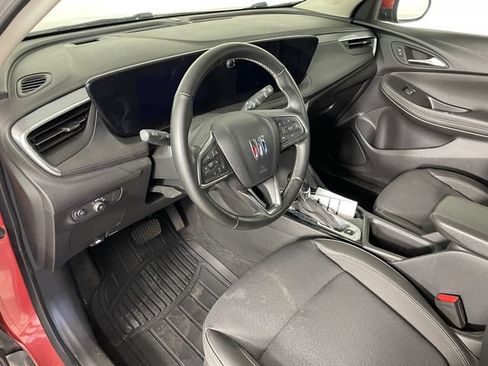 Used 2024 Buick Encore GX Preferred w/ Comfort Package AWD/4WD image 3