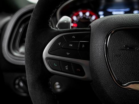 Used 2023 Dodge Challenger SRT Hellcat Redeye image 12