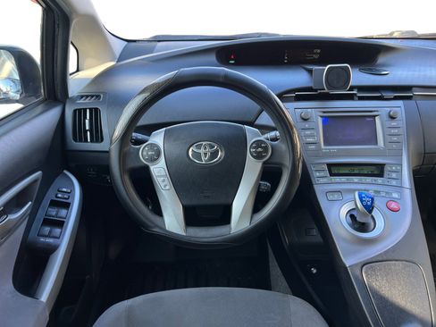 Used 2013 Toyota Prius FWD image 14